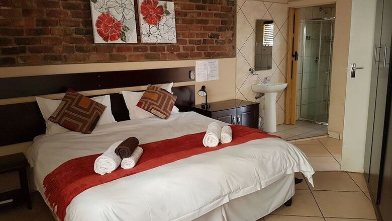 Hotel Tsessebe Guesthouse