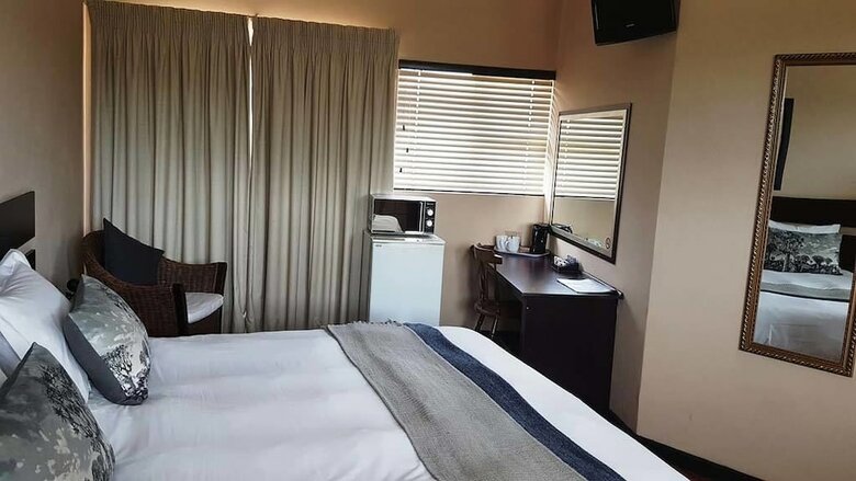 Hotel Tsessebe Guesthouse