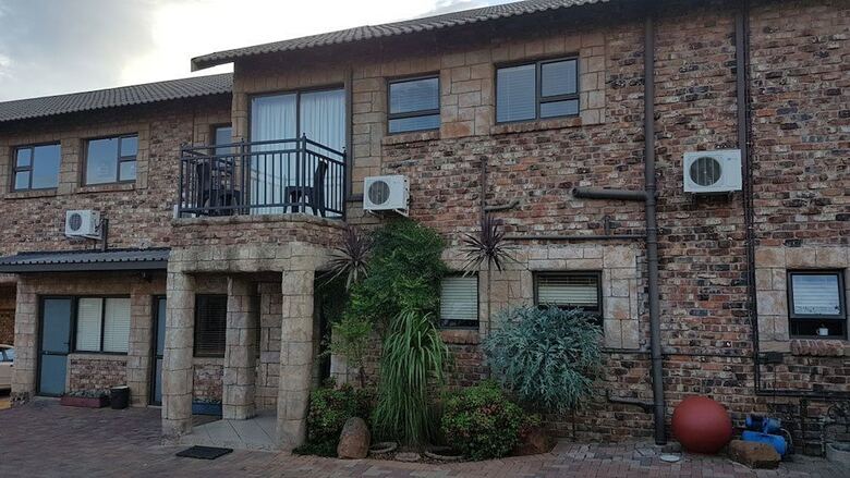 Hotel Tsessebe Guesthouse