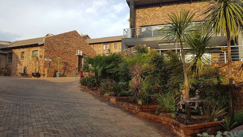 Hotel Tsessebe Guesthouse