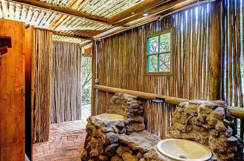 Bed & Breakfast Khwa Ttu San Culture & Education Centre