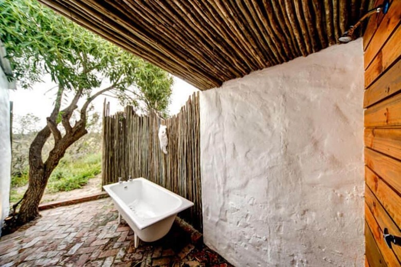 Bed & Breakfast Khwa Ttu San Culture & Education Centre