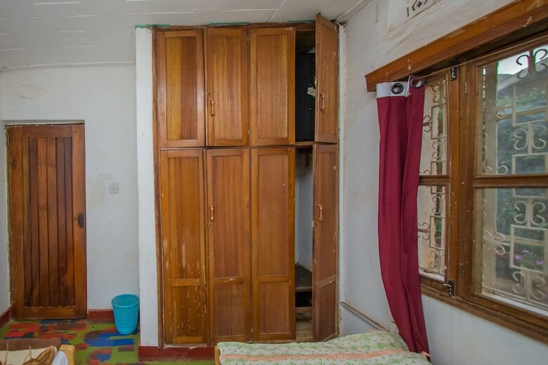 Hostal Ewaka Guesthouse And Backpackers - Hostel