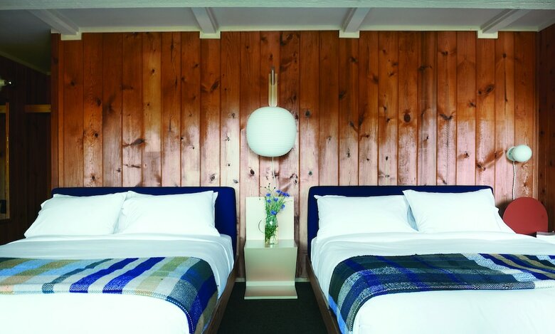Hotel Captain Whidbey