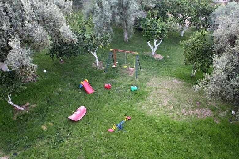 Hotel Apartments Avra
