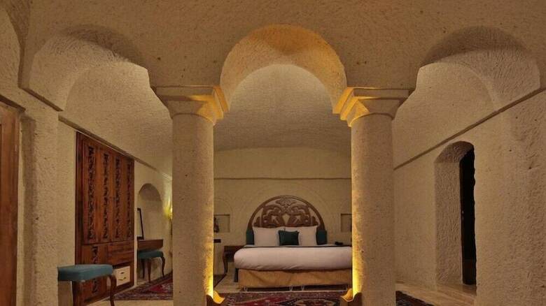 Miracle Cave Hotel - Special Class
