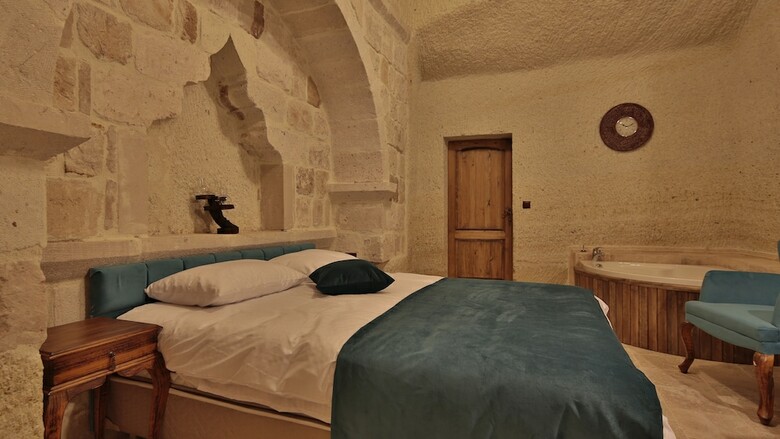 Miracle Cave Hotel - Special Class