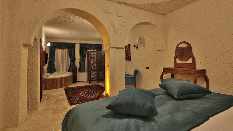 Miracle Cave Hotel - Special Class