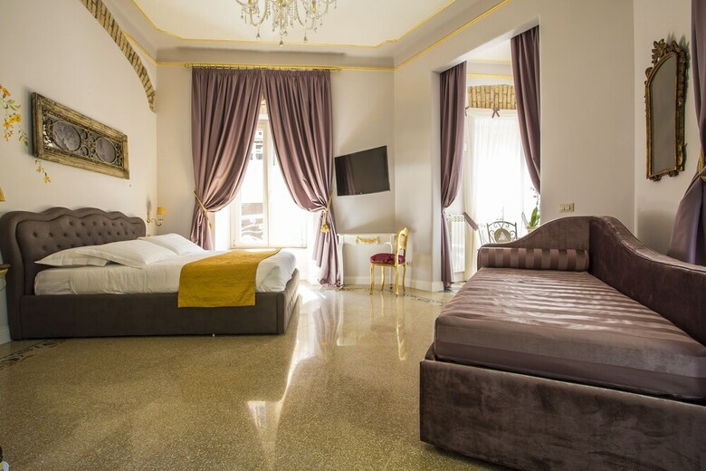 Hotel Trastevere Royal Suite