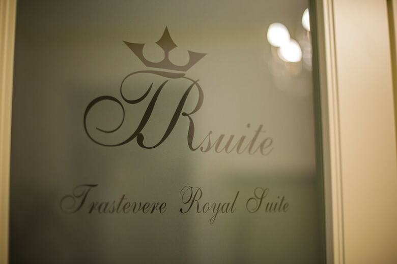Hotel Trastevere Royal Suite