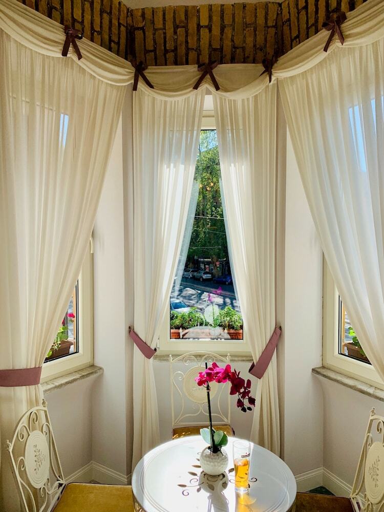 Hotel Trastevere Royal Suite