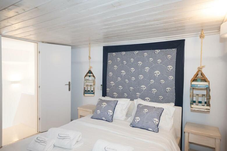 Apartamentos Blue And White Suites