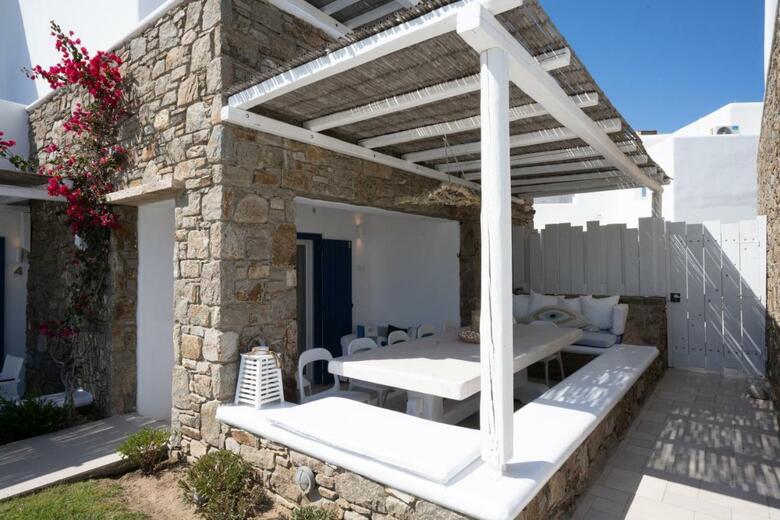 Apartamentos Blue And White Suites