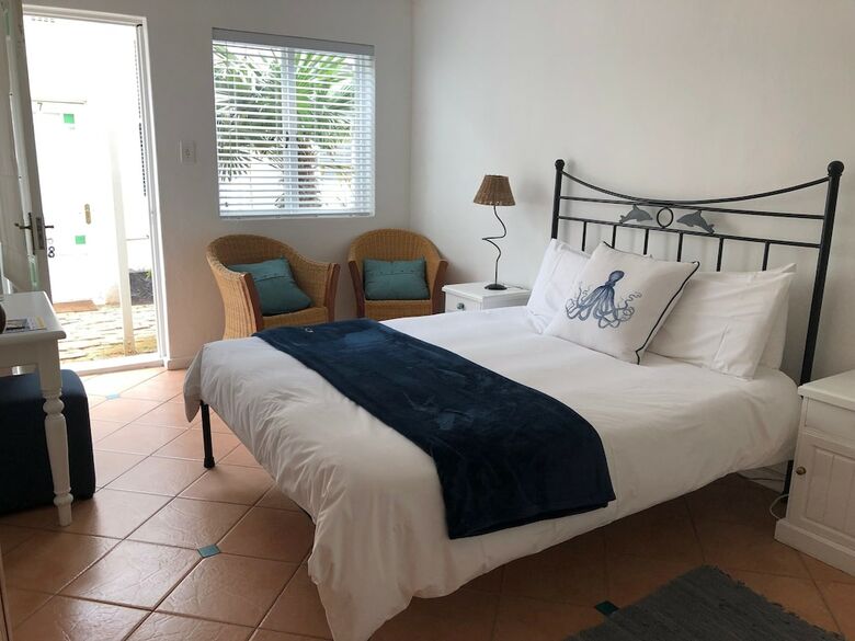 Hotel Boulders Beach Lodge And Resta