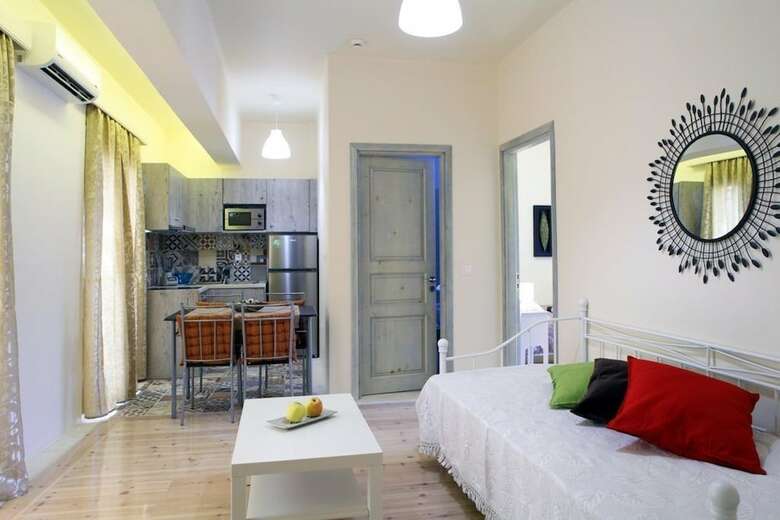 Apartamentos Niriides