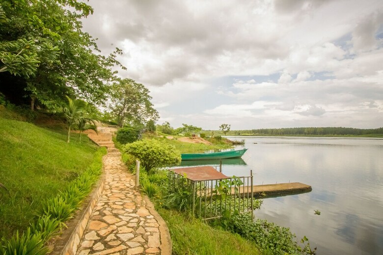 Hotel Tulina Riverside Treat
