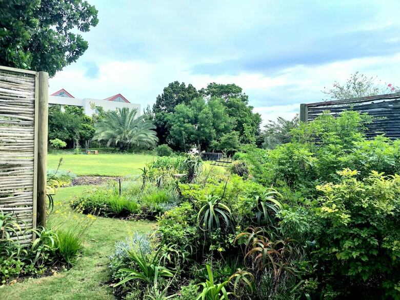 Hotel Lovemore Lodges Knysna