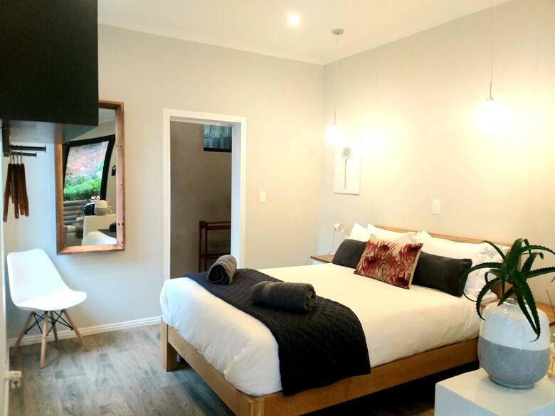 Hotel Lovemore Lodges Knysna