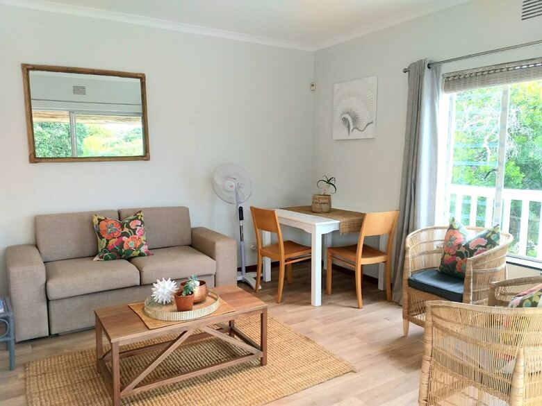Hotel Lovemore Lodges Knysna