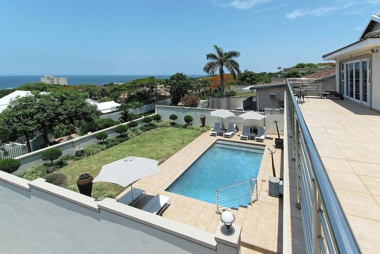 Hotel Ushaka Manor Guest House