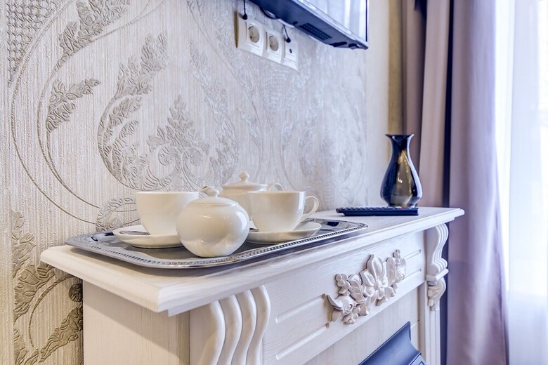 Hotel Guest Rooms At Marata 10