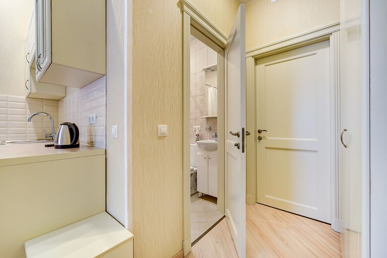 Hotel Guest Rooms At Marata 10