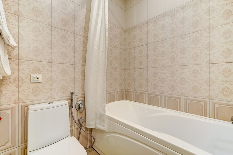 Hotel Guest Rooms At Marata 10