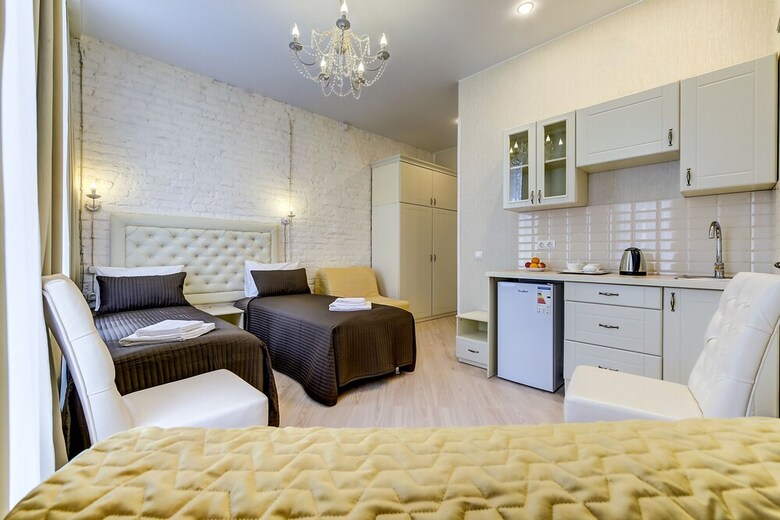 Hotel Guest Rooms At Marata 10