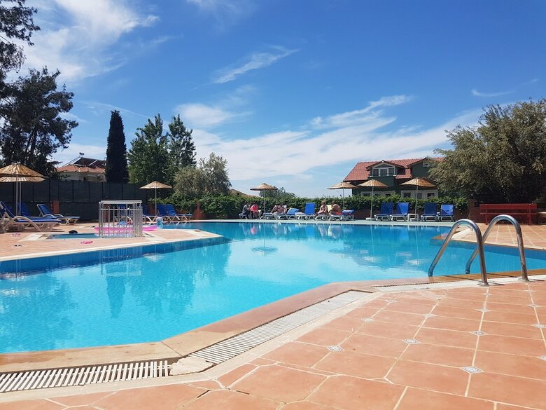 Tunacan Hotel