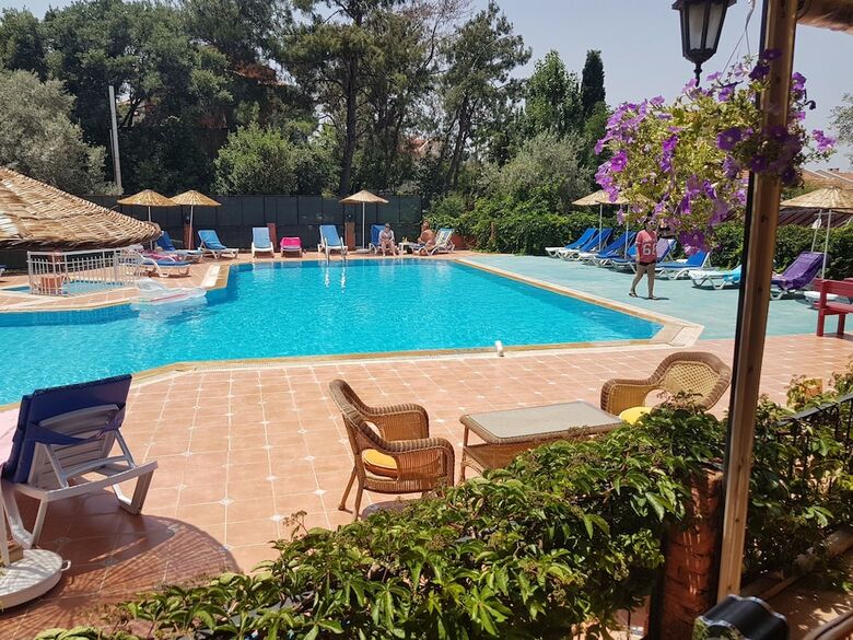 Tunacan Hotel