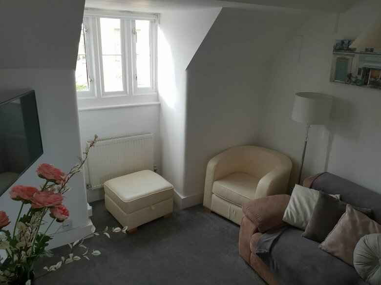 Central Windsor Apartments
