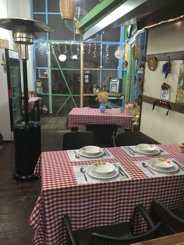 Hostal Nazareth Hostel Al Nabaa