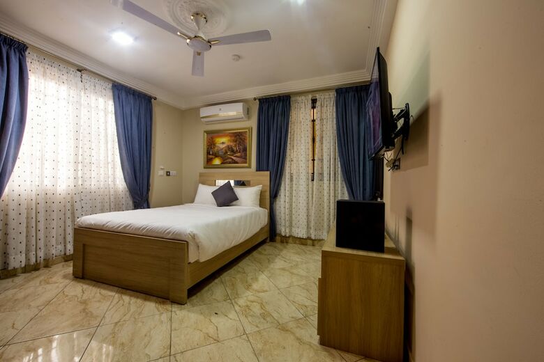 Hotel Bays Luxury Lodge