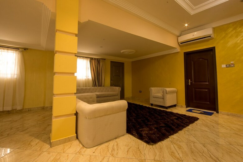 Hotel Bays Luxury Lodge