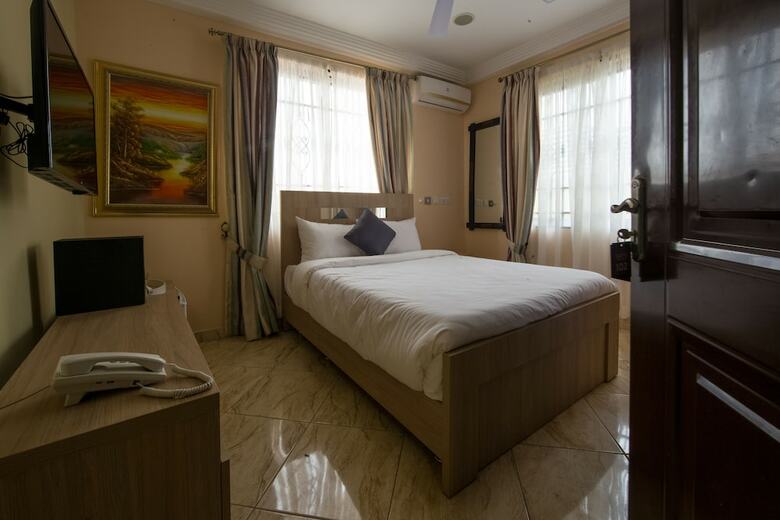 Hotel Bays Luxury Lodge