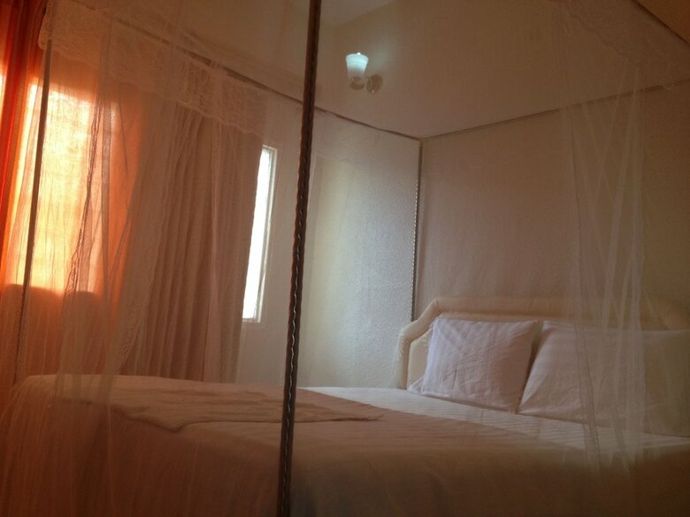 Eminence Hotel