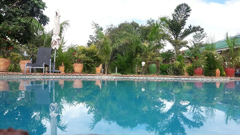 Hotel Dzimbahwe Guest Lodge