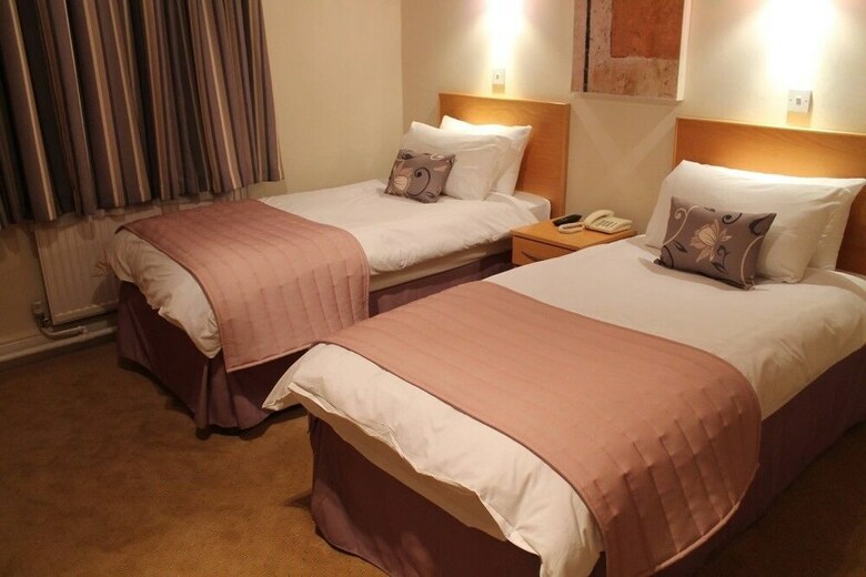 The Rugby Hotel