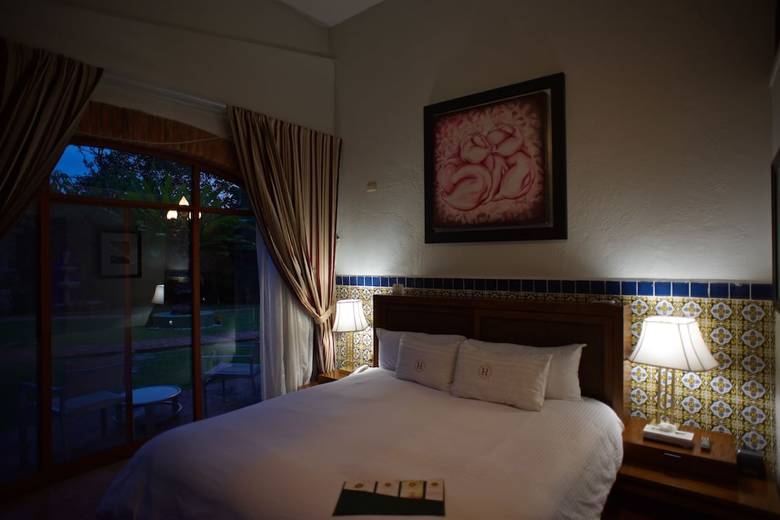 Hacienda Del Lago Boutique Hotel