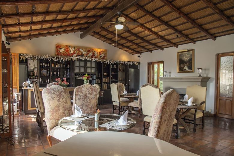 Hacienda Del Lago Boutique Hotel