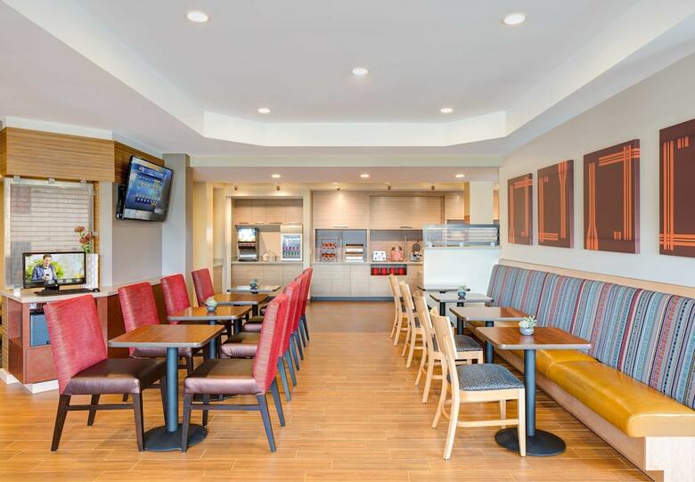 Aparthotel Towneplace Suites By Marriott Fort Myers Estero