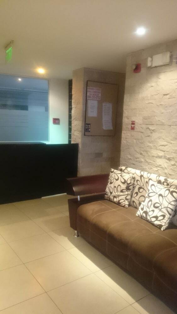 Jz Luxury Apartment La Carolina