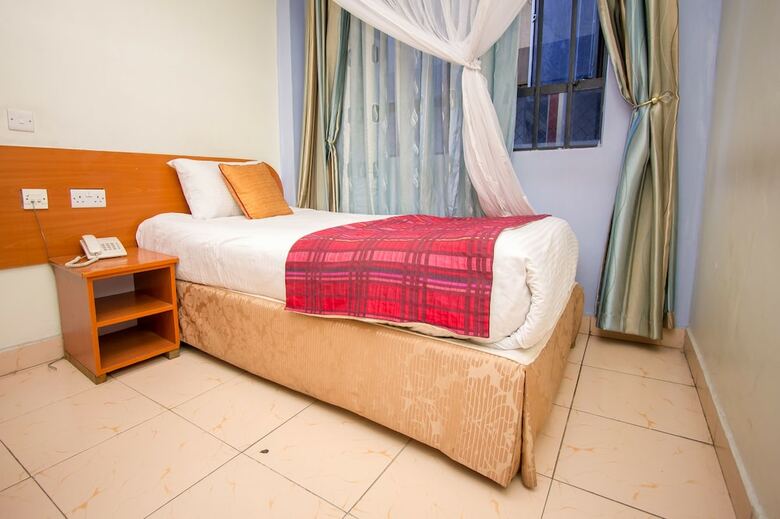 Milestone City Hotel