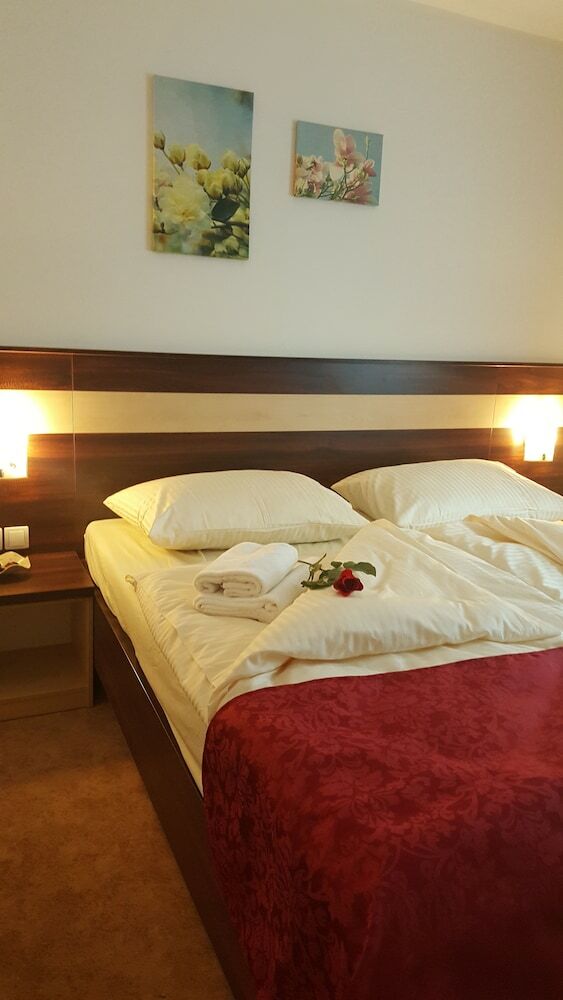 Hotel Guest House Hober