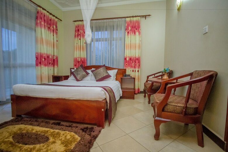 Jevine Hotel