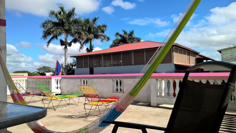 Maya Bella Downtown Hotel