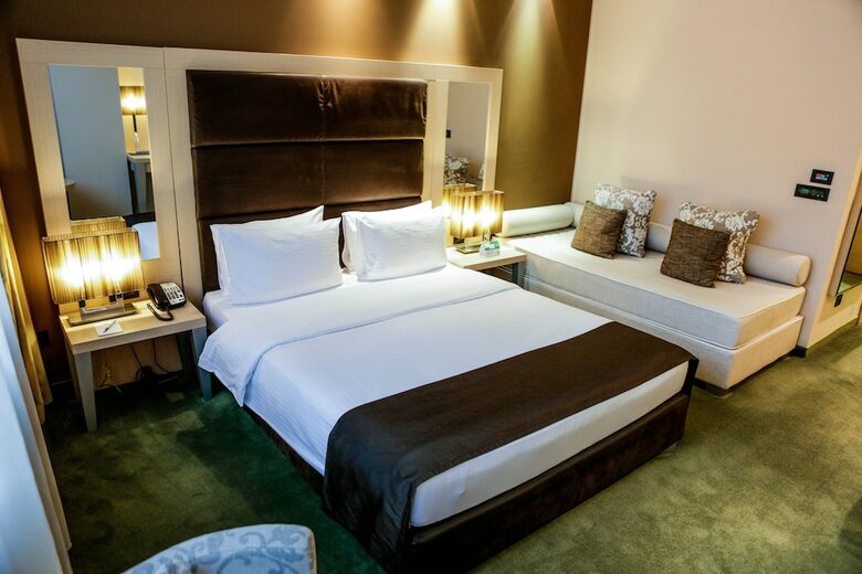 Hotel Holiday Inn Belgrade