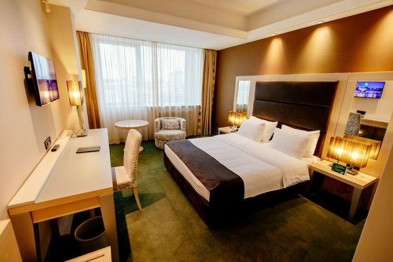 Hotel Holiday Inn Belgrade