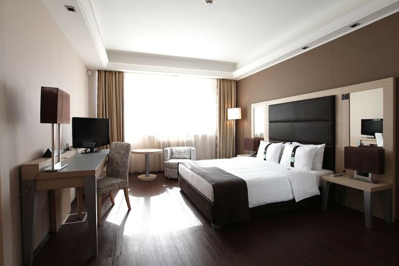 Hotel Holiday Inn Belgrade
