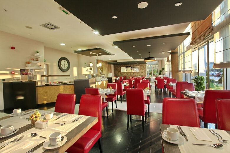 Hotel Holiday Inn Belgrade